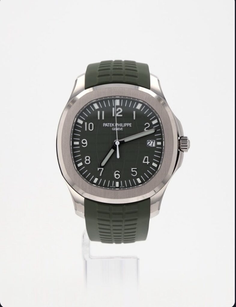 Patek Phillippe Aquanaut Khaki green Dial